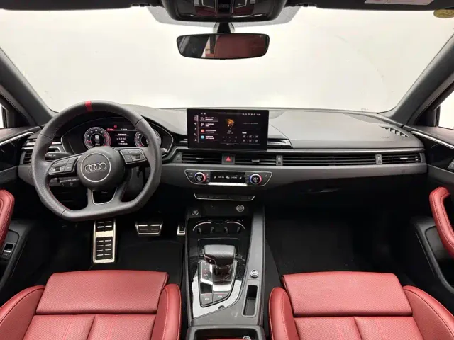 Audi A4L — Фото автомобиля 10