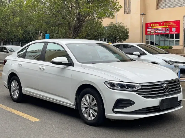 Фотография автомобиля — Volkswagen Lavida