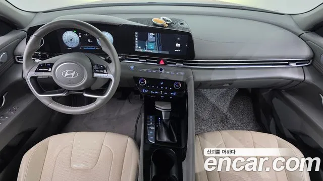 Hyundai Avante CN7 — Фото автомобиля 10