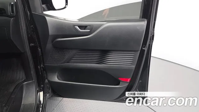 Hyundai Staria Staria Карго 3 места — Фото автомобиля 23