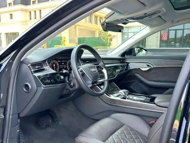 Audi A6L — Фото автомобиля 9