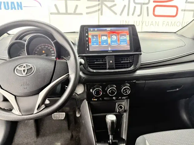 Toyota Vios — Фото автомобиля 12