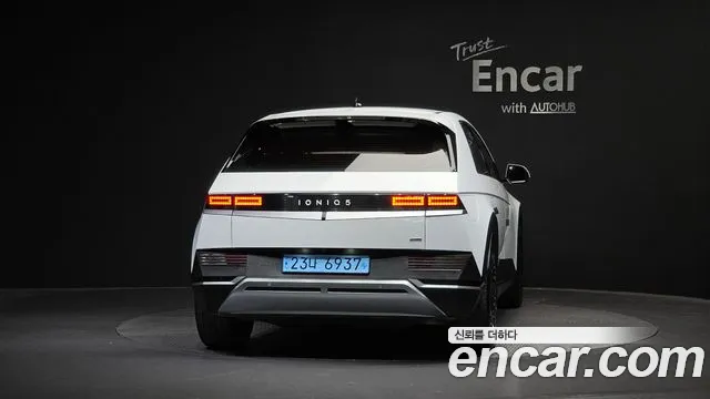 Hyundai Ioniq 5 — Фото автомобиля 4