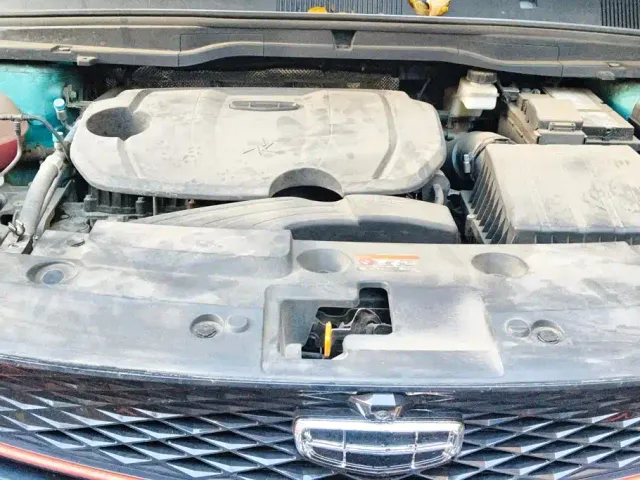 Geely Binyue — Фото автомобиля 10
