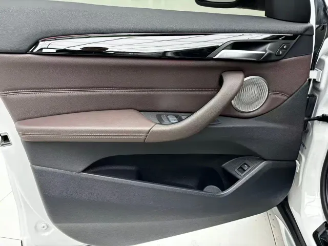 BMW BMW X1 2022 sDrive20Li Premium — Фото автомобиля 17