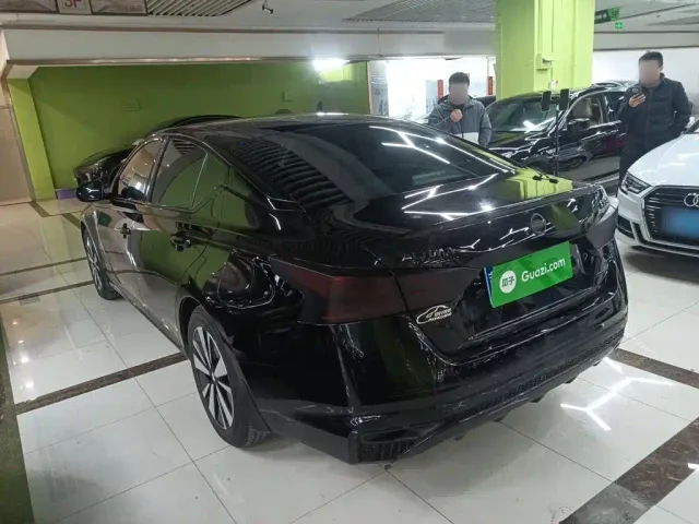 Nissan Teana — Фото автомобиля 22