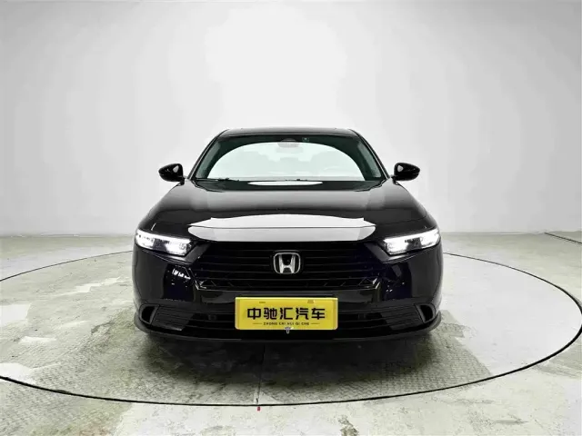 Honda Accord — Фото автомобиля 2