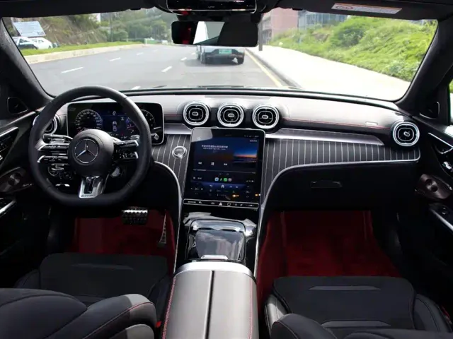 Mercedes-Benz C-Class AMG — Фото автомобиля 10