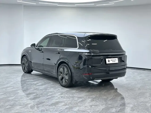 Li Auto L9 — Фото автомобиля 3