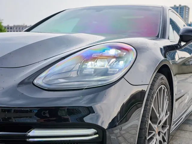 Porsche Panamera — Фото автомобиля 5