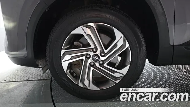 Hyundai Santafe Новый Santa Fe Бензин 2.5T 2WD — Фото автомобиля 3