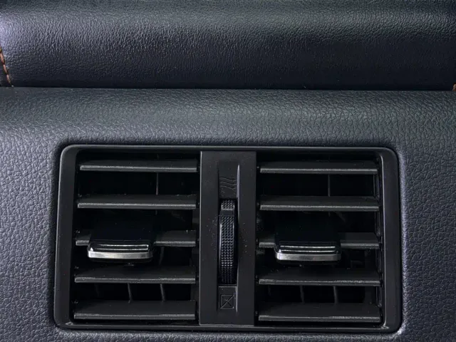 Mitsubishi Eclipse Cross — Фото автомобиля 16