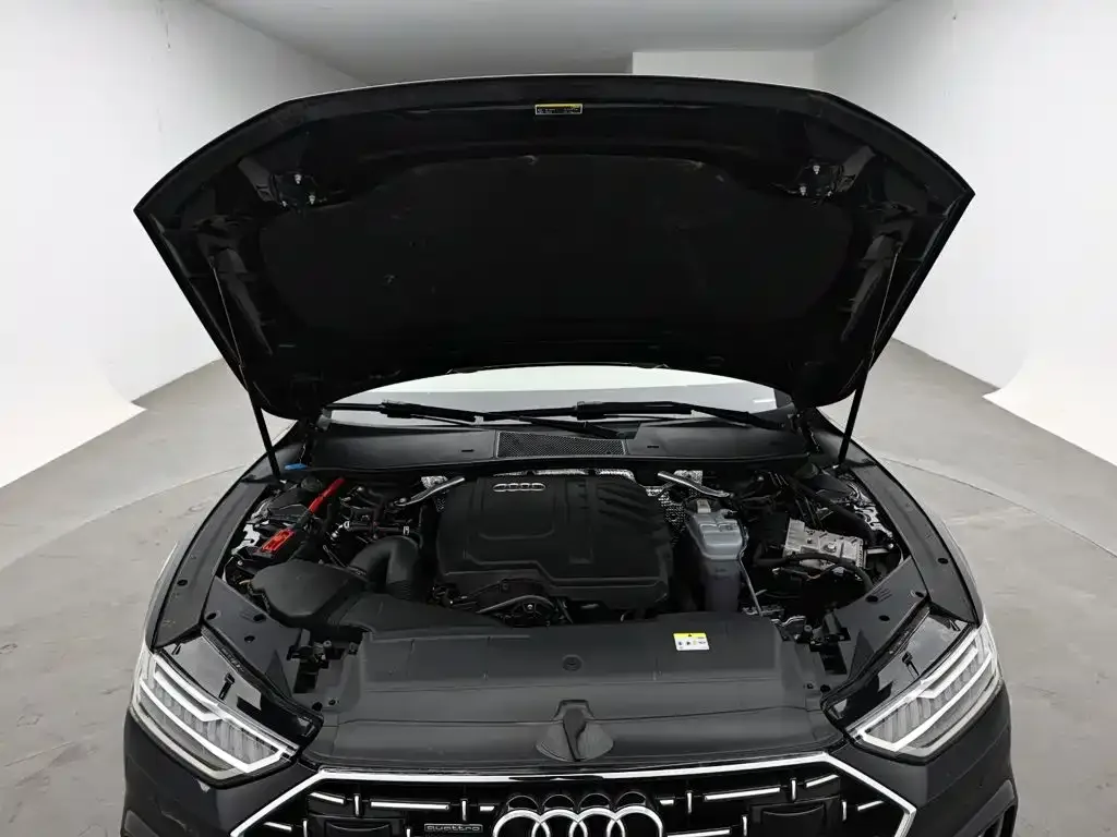 Audi Audi A7L 2022 45 TFSI quattro S-line Vision Crystal Package — Фото автомобиля 16
