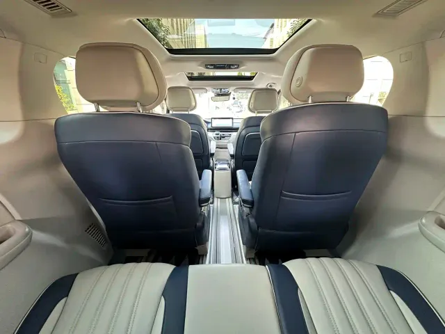 Roewe iMAX8 — Фото автомобиля 7