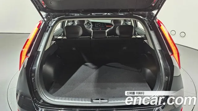 Kia Niro All Niro EV Air — Фото автомобиля 17