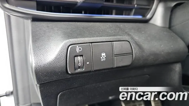 Hyundai AVANTE Новый Avante (CN7) — Фото автомобиля 16