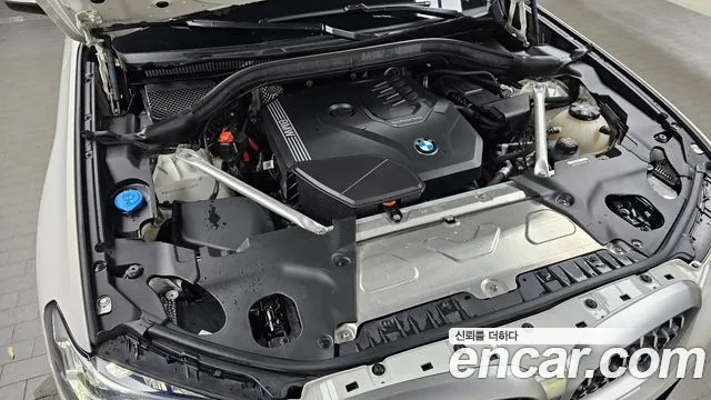 BMW X4 xDrive20i M Sport — Фото автомобиля 6