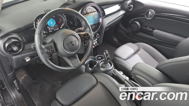 MINI Cooper — Фото автомобиля 10