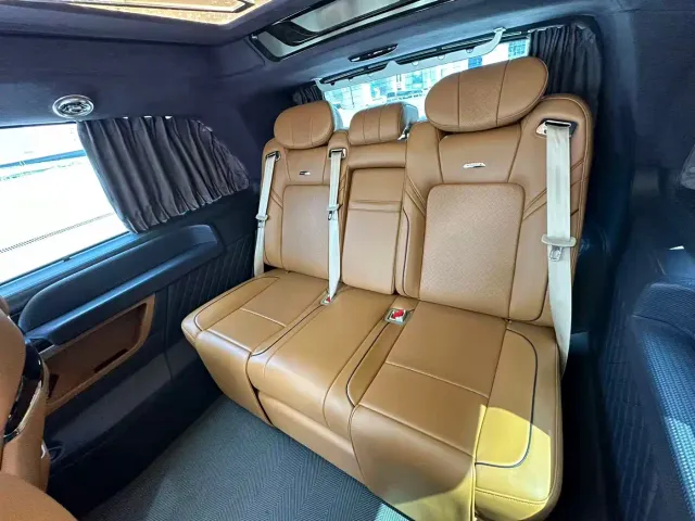 Mercedes-Benz V-Class — Фото автомобиля 16