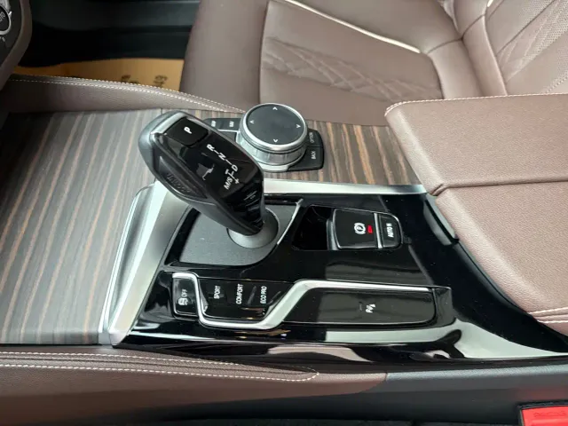 BMW 5 Series — Фото автомобиля 15