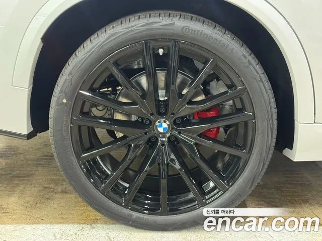 BMW X5 — Фото автомобиля 8