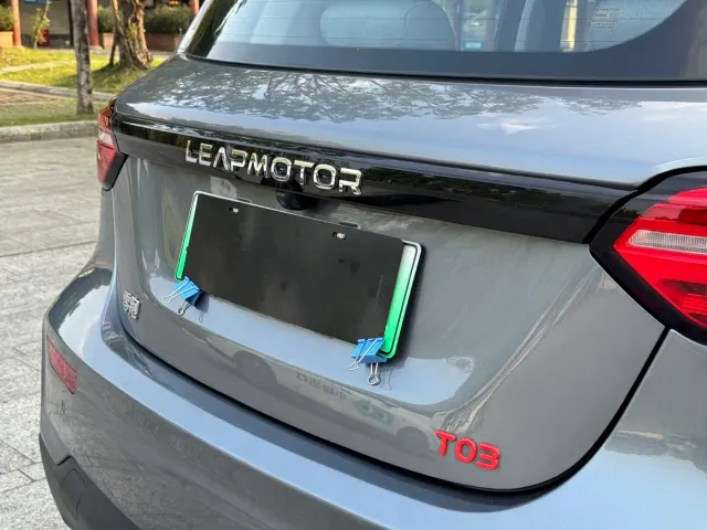 Leapmotor T03 — Фото автомобиля 8