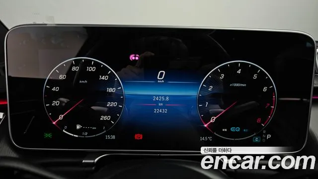 Mercedes-Benz S-Class — Фото автомобиля 8