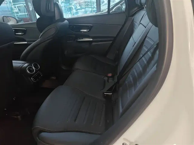 Mercedes-Benz GLC-Class — Фото автомобиля 12