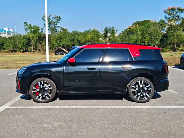 MINI JCW COUNTRYMAN — Фото автомобиля 4