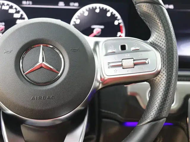 Mercedes-Benz G-Class — Фото автомобиля 18