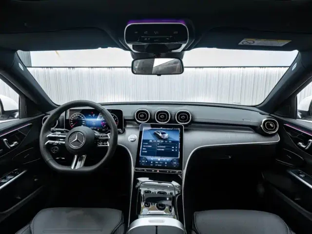 Mercedes-Benz C-Class — Фото автомобиля 15
