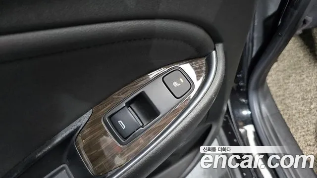 Chevrolet Malibu — Фото автомобиля 21