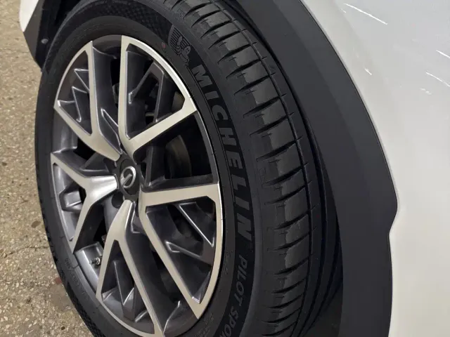 GAC Trumpchi GS8 — Фото автомобиля 7