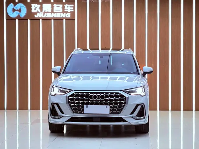 Audi Q3 — Фото автомобиля 2