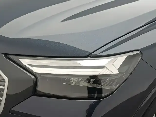 Audi Q4 e-tron — Фото автомобиля 8