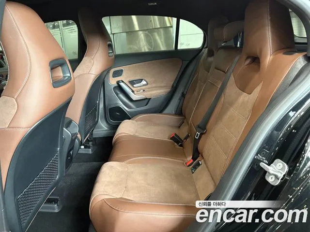 Mercedes-Benz A-Class — Фото автомобиля 10
