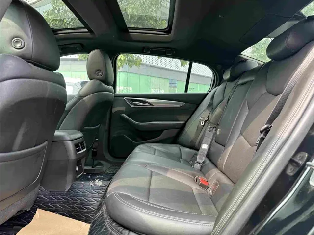 Cadillac CT5 — Фото автомобиля 17