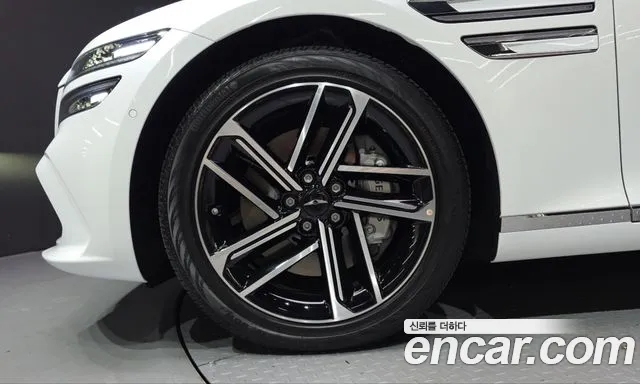 Genesis G80 RG3 — Фото автомобиля 5