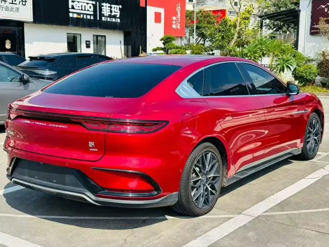 BYD Han — Фото автомобиля 7