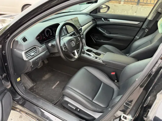 Honda Accord — Фото автомобиля 7