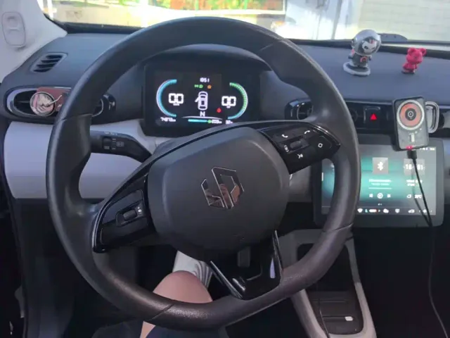 Leapmotor T03 — Фото автомобиля 10