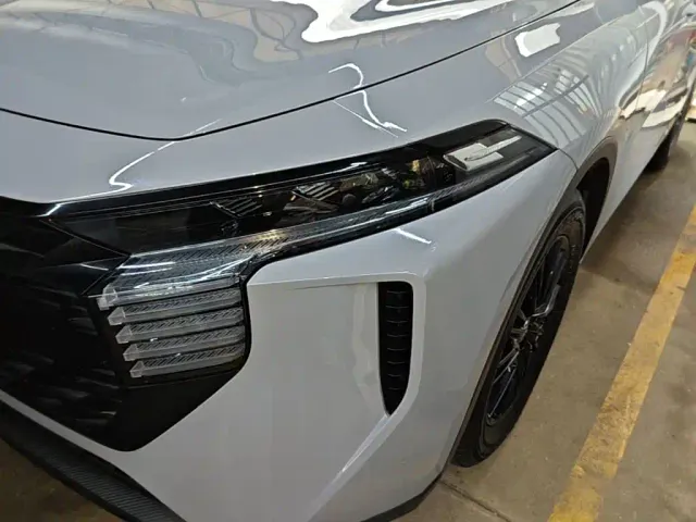 Venucia Venucia Big V 2021 260T Idol Edition — Фото автомобиля 17
