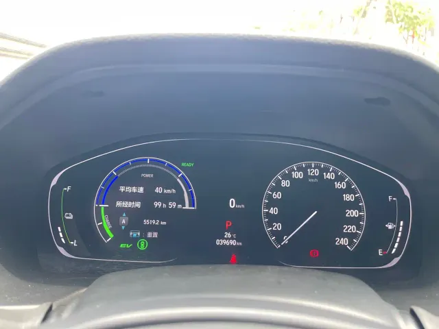 Honda Accord — Фото автомобиля 8