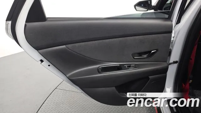 Hyundai AVANTE — Фото автомобиля 26