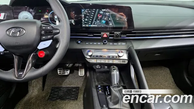 Hyundai AVANTE — Фото автомобиля 19