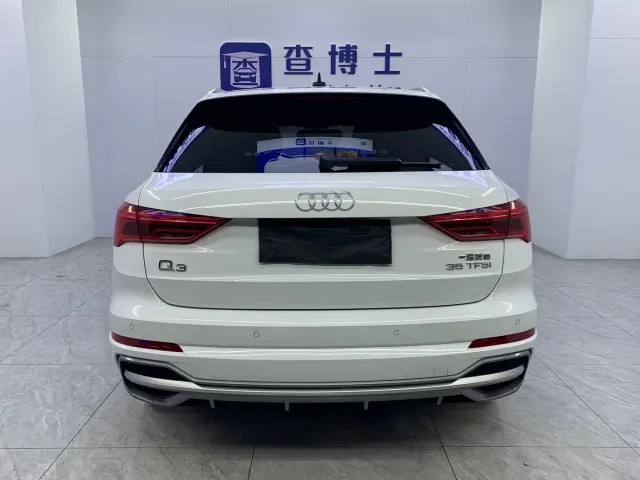 Audi Q3 — Фото автомобиля 17