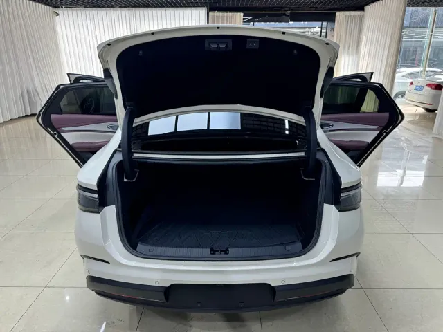 BYD Seal 07 EV — Фото автомобиля 26