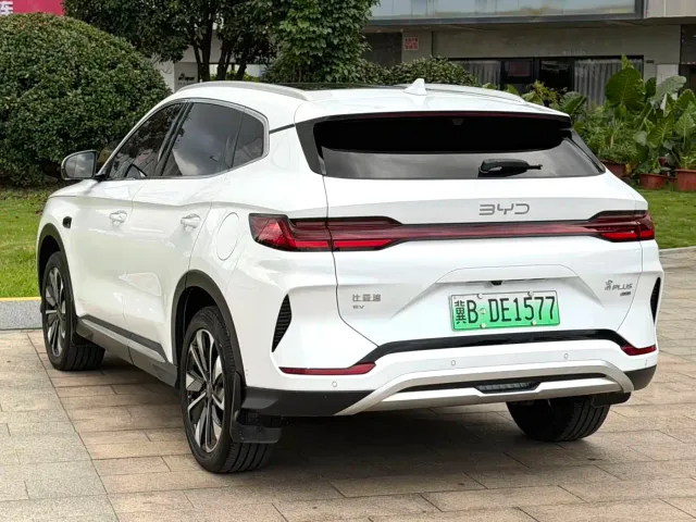 BYD Song PLUS — Фото автомобиля 8