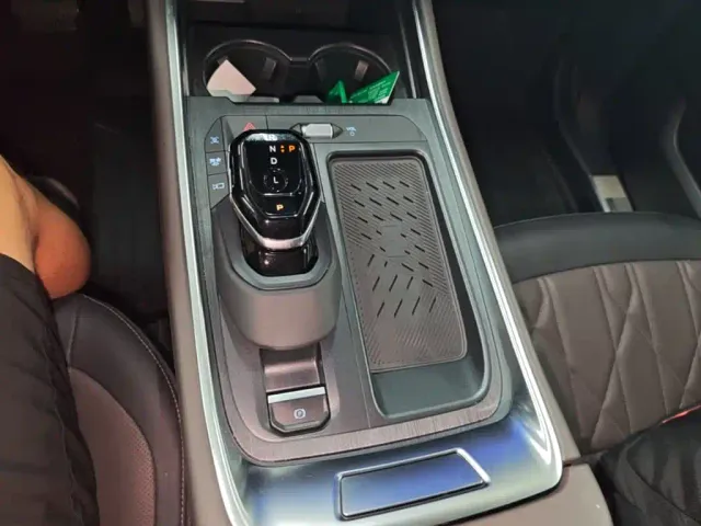 Ford Edge — Фото автомобиля 13