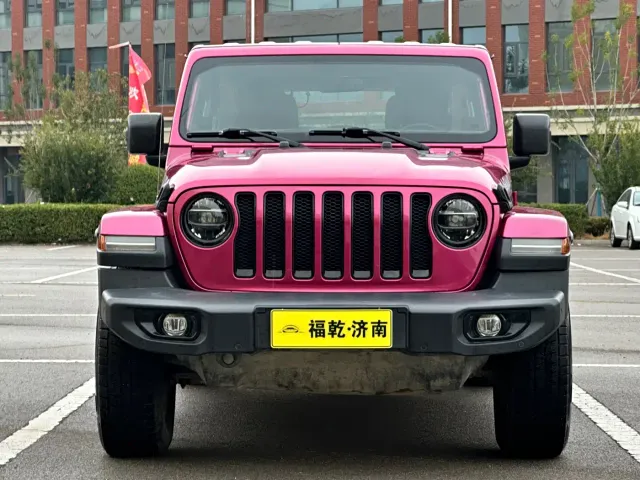 Jeep Wrangler — Фото автомобиля 2